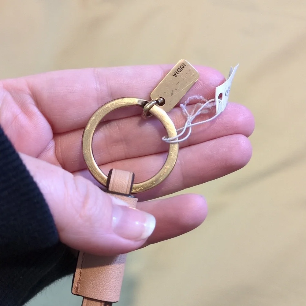 Coach Key Loop - Picture 6 of 7